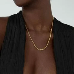 Best deal 🔔 SHOP SHASHI Eliza Bracelet - Gold 🧨 -S H A S H I Shop Eliza gold model 5