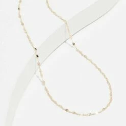 Deals 🎉 SHOP SHASHI Laila Necklace 🛒