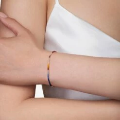 Deals 🤩 SHOP SHASHI Sam Bracelet, Multi Sapphire 🥰 -S H A S H I Shop Sam Bracelet Multi Sapphire Model2