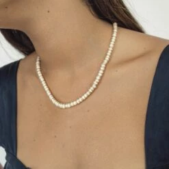 Best reviews of ⌛ SHOP SHASHI Zoe Necklace, Pearl 🎉 -S H A S H I Shop Zoe Necklace Model 5ea6767c 56b6 4819 a29b c761c0a9903f