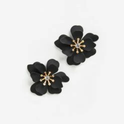 New ✔️ SHOP SHASHI Bloom Earring 🌟 -S H A S H I Shop bloom earring noir 3