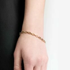Hot Sale ⭐ SHOP SHASHI Hera Bracelet 🧨 -S H A S H I Shop hera bracelet model
