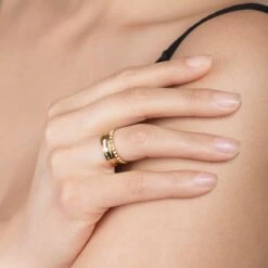 Flash Sale ✔️ SHOP SHASHI Stacking Ring Set 🤩 -S H A S H I Shop stacking ring set model